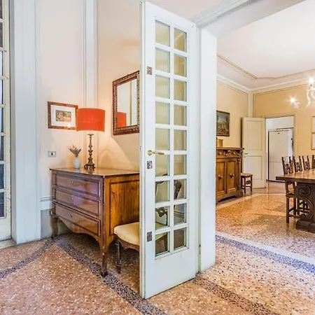 Vandelli - Nel Cuore Della Motor Valley * 모데나