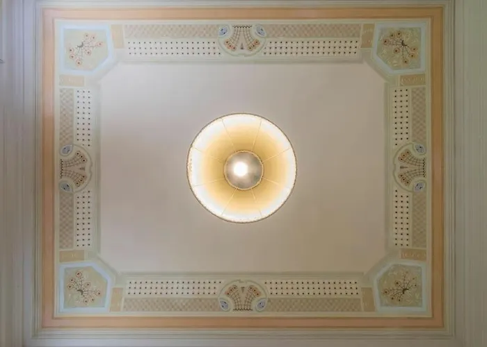 Vandelli - Nel Cuore Della Motor Valley * Modena