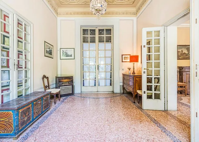 Vandelli - Nel Cuore Della Motor Valley * Modena